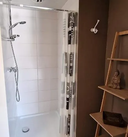Le Chant Du Coq Apartment